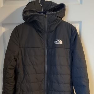 The North Face Mossbud Insulated Reversible Parka Women's - small. NWT